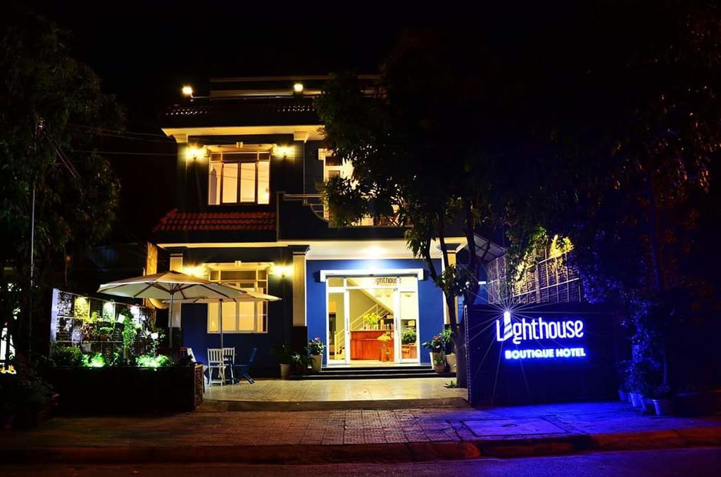 ไลท์เฮาส์ บูทิก โฮเทล Hotel Chi Khu Co Ong ภายนอก รูปภาพ